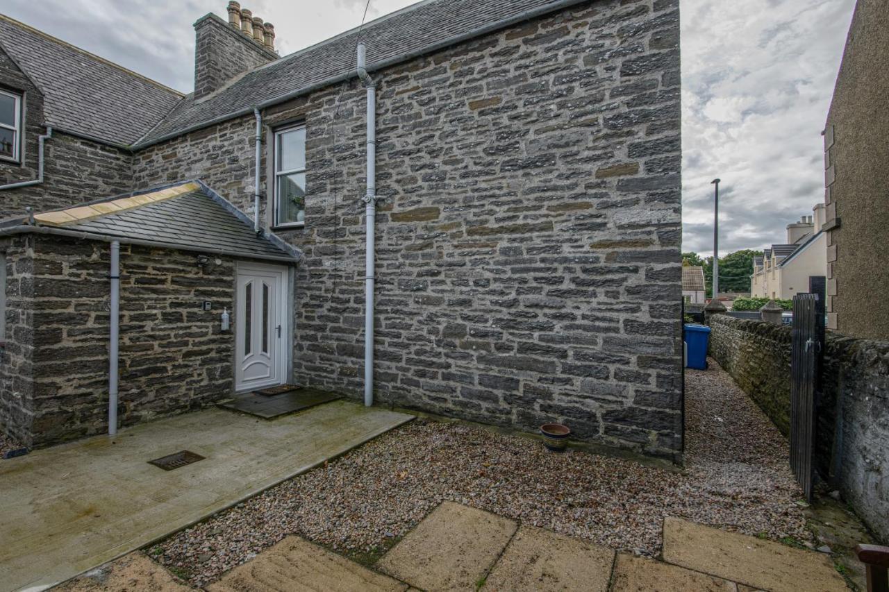 Charming Townhouse On North Coast 500 Route, Wick Villa Wick  Exterior foto